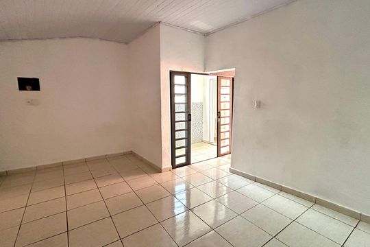 Casa para alugar com 1 quarto, 60m² em Recreio São Jorge, Guarulhos