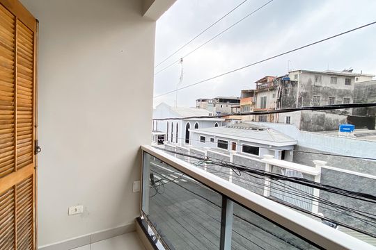 Varanda de casa à venda com 3 quartos, 105m² em Parque Cisper, São Paulo