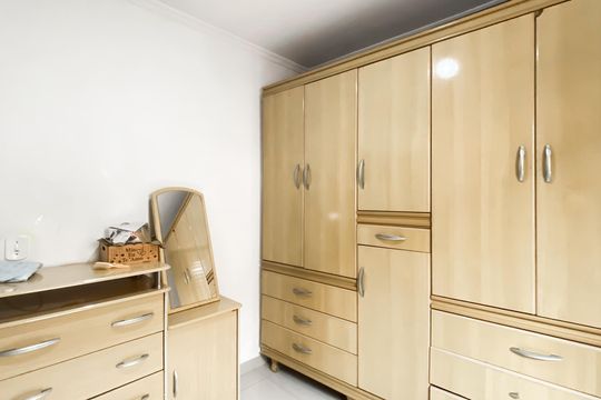 Quarto 2 de casa à venda com 3 quartos, 105m² em Parque Cisper, São Paulo