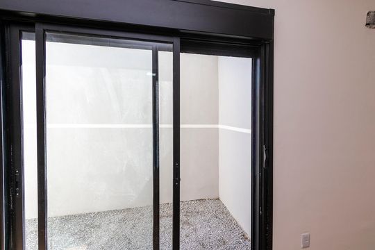 Varanda de kitnet/studio para alugar com 1 quarto, 27m² em Santo Amaro, São Paulo