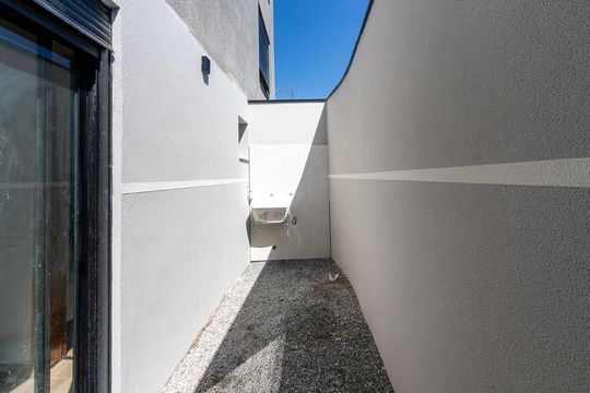 Varanda de kitnet/studio para alugar com 1 quarto, 27m² em Santo Amaro, São Paulo