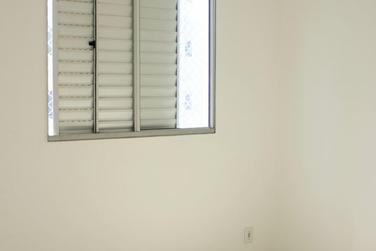 Quarto 1 de apartamento para alugar com 2 quartos, 48m² em Jardim Presidente Dutra, Guarulhos