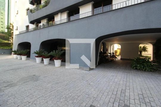 Área comum de apartamento para alugar com 3 quartos, 132m² em Chácara Itaim, São Paulo