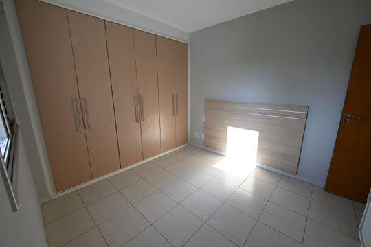 Apartamento para alugar com 3 quartos, 87m² em Nova Suiça, Goiânia