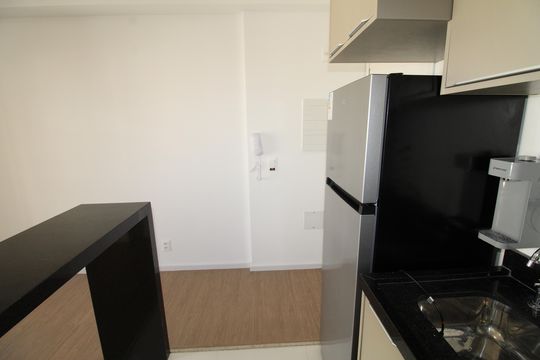 Cozinha de apartamento para alugar com 1 quarto, 34m² em Jardim Esplanada, São José dos Campos