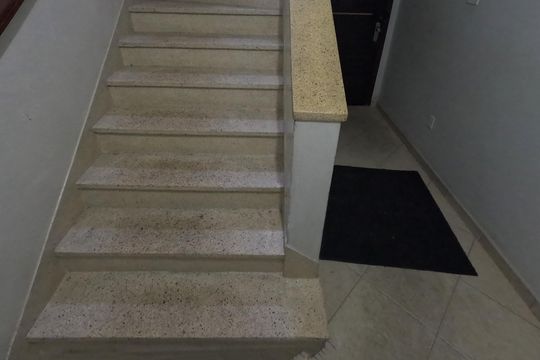 Área Comum - Escadas para o apartamento de apartamento para alugar com 2 quartos, 64m² em Macuco, Santos