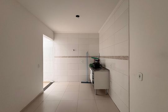 Cozinha de apartamento à venda com 2 quartos, 42m² em Vila Curuçá, Santo André