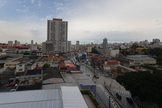 Vista  de apartamento à venda com 2 quartos, 48m² em Vila Gustavo, São Paulo