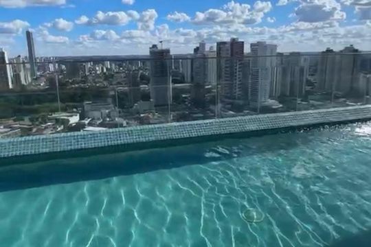 Piscina de apartamento para alugar com 1 quarto, 40m² em Setor Bueno, Goiânia
