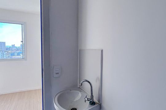 Banheiro de kitnet/studio à venda com 1 quarto, 17m² em Vila Aricanduva, São Paulo