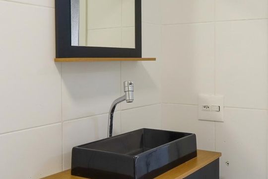 Banheiro Social de apartamento para alugar com 2 quartos, 44m² em Jardim Marajoara, São Paulo