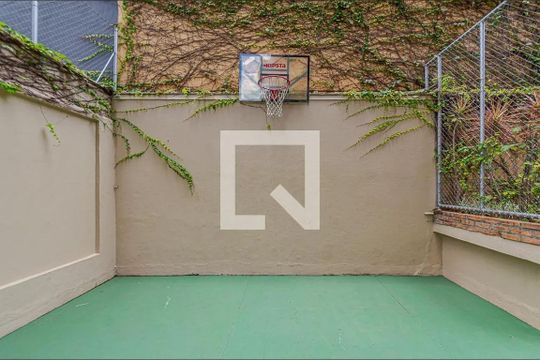 Apartamento para alugar com 2 quartos, 130m² em Bela Vista, São Paulo