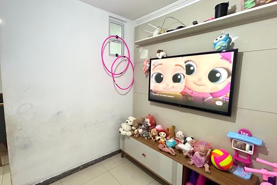 Sala de casa à venda com 2 quartos, 75m² em Parque Industrial Cumbica, Guarulhos