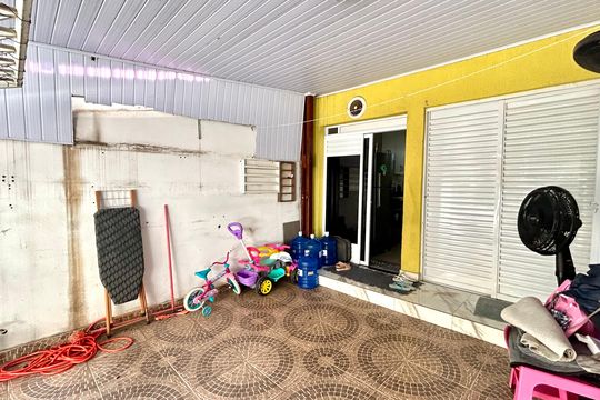 Garagem de casa à venda com 2 quartos, 75m² em Parque Industrial Cumbica, Guarulhos