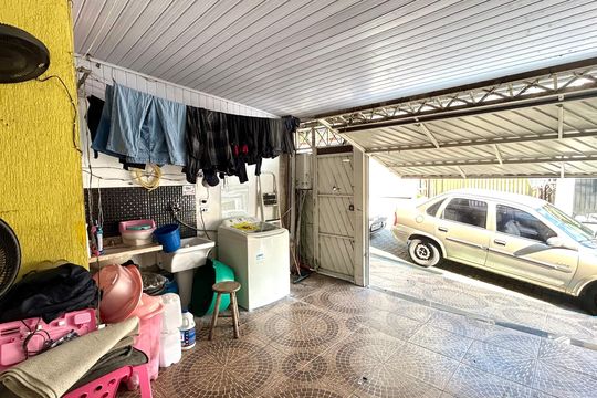 Garagem de casa à venda com 2 quartos, 75m² em Parque Industrial Cumbica, Guarulhos