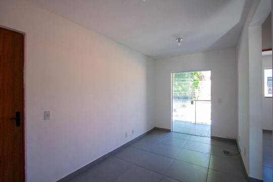 Apartamento para alugar com 2 quartos, 7m² em Laranjal, São Gonçalo
