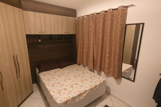 Quarto de apartamento à venda com 2 quartos, 50m² em Jardim Estrela, Mauá