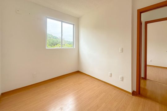 Quarto 1 de apartamento para alugar com 2 quartos, 47m² em Areias, São José