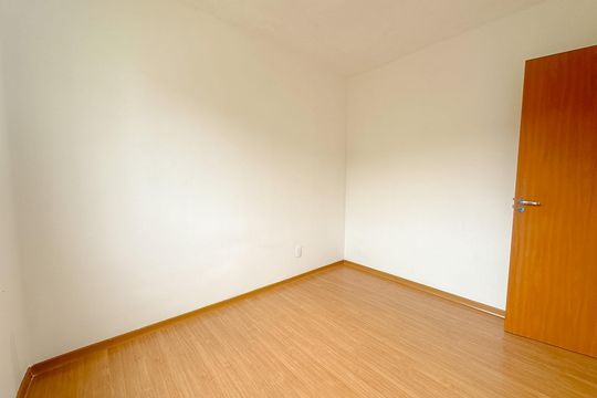Quarto 2 de apartamento para alugar com 2 quartos, 47m² em Areias, São José