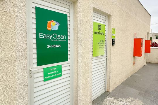 Área comum de apartamento para alugar com 2 quartos, 47m² em Areias, São José