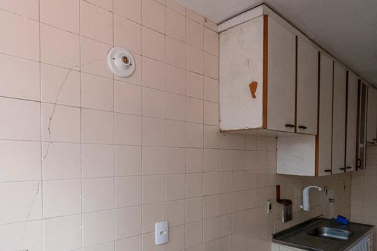 Cozinha de apartamento para alugar com 2 quartos, 55m² em 800, Rio de Janeiro