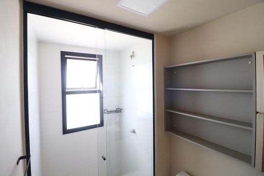 Banheiro do Quarto 1 de apartamento para alugar com 3 quartos, 103m² em Jardim Sul, Uberlândia