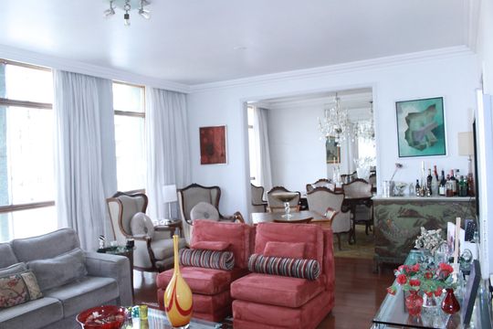 Apartamento à venda com 2 quartos, 194m² em Santa Cecilia, São Paulo