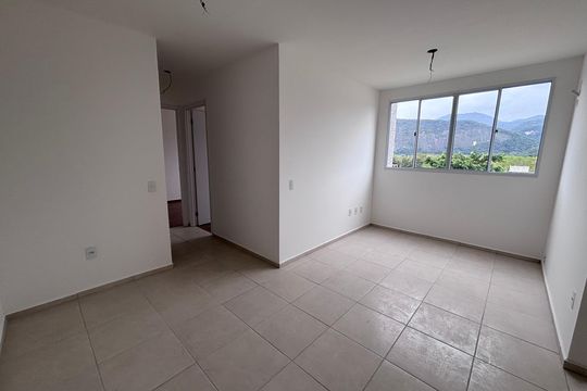 Sala de apartamento à venda com 2 quartos, 46m² em Recreio dos Bandeirantes, Rio de Janeiro