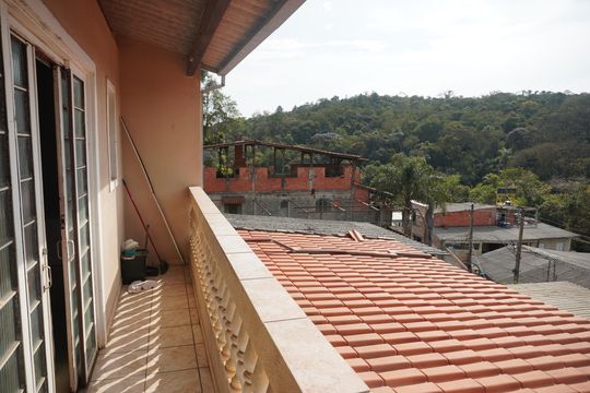 Sacada de casa à venda com 3 quartos, 165m² em Jd Paula, Santana de Parnaíba