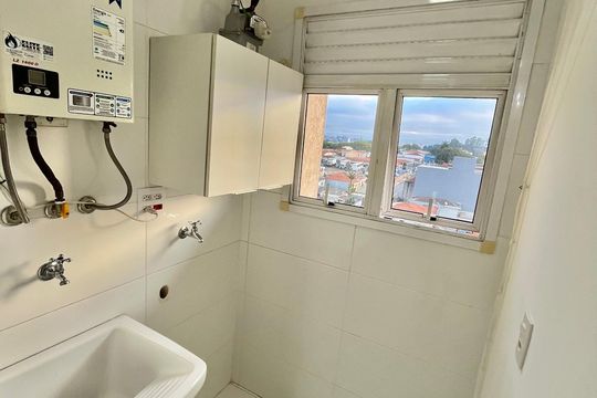 Área de serviço de apartamento para alugar com 2 quartos, 54m² em Vila Odete, São Bernardo do Campo