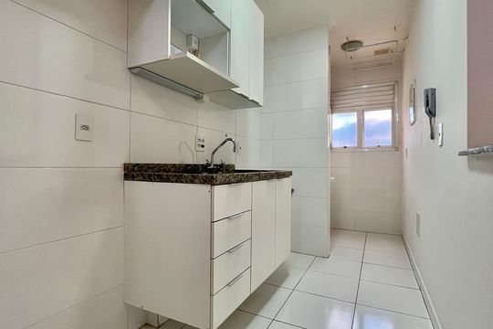 Cozinha de apartamento para alugar com 2 quartos, 54m² em Vila Odete, São Bernardo do Campo