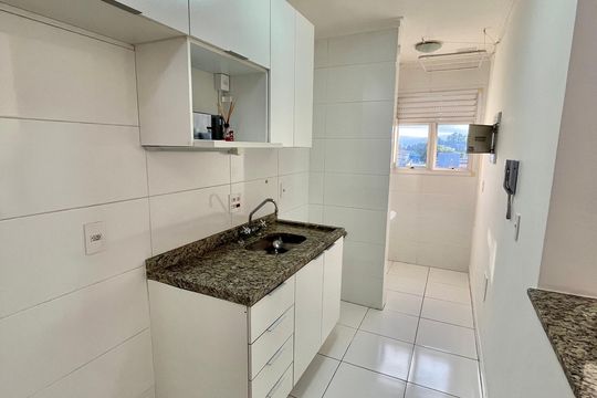 Cozinha de apartamento para alugar com 2 quartos, 54m² em Vila Odete, São Bernardo do Campo