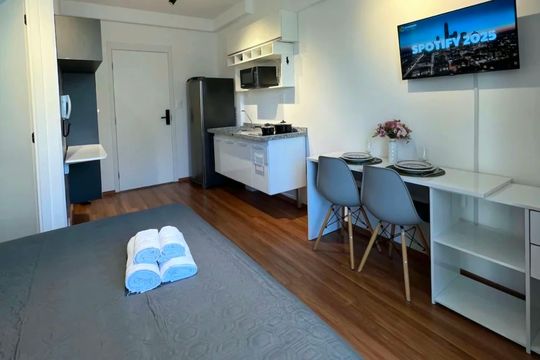 Sala/Quarto de kitnet/studio para alugar com 1 quarto, 26m² em Belenzinho, São Paulo