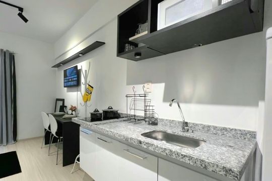 Cozinha de kitnet/studio para alugar com 1 quarto, 27m² em Belenzinho, São Paulo