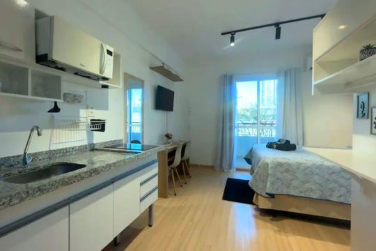 Cozinha de kitnet/studio para alugar com 1 quarto, 27m² em Belenzinho, São Paulo