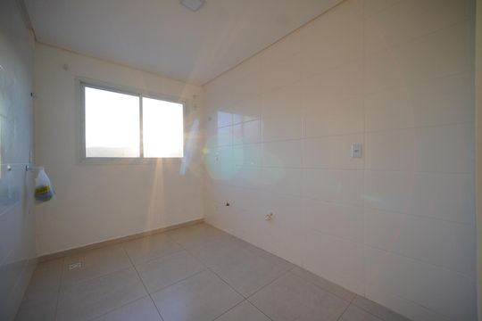 Cozinha/Área de Serviço de apartamento para alugar com 2 quartos, 65m² em Ingleses do Rio Vermelho, Florianópolis