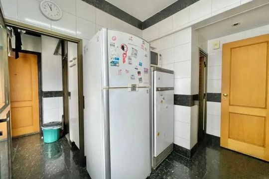 Cozinha de apartamento para alugar com 4 quartos, 145m² em Sion, Belo Horizonte