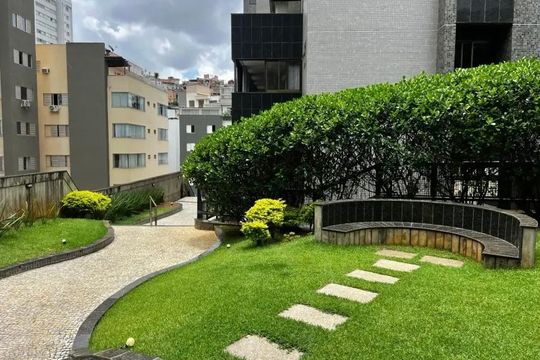 Área comum - Jardim de apartamento para alugar com 4 quartos, 145m² em Sion, Belo Horizonte