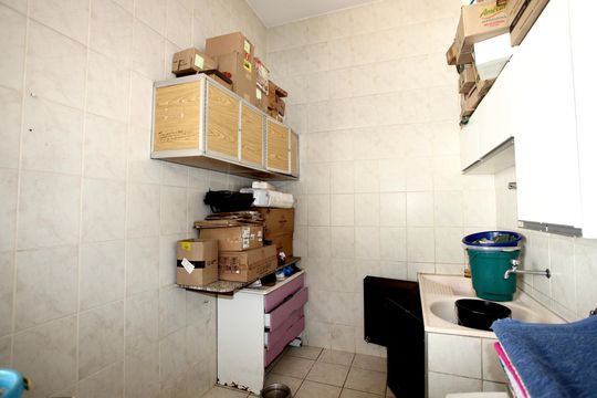 Cozinha e Área de Serviço de casa à venda com 3 quartos, 200m² em Jardim Laguna, Contagem