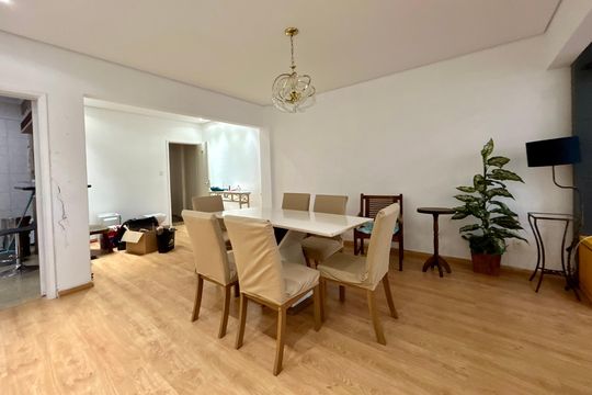 Sala de apartamento para alugar com 3 quartos, 138m² em Centro, Florianópolis