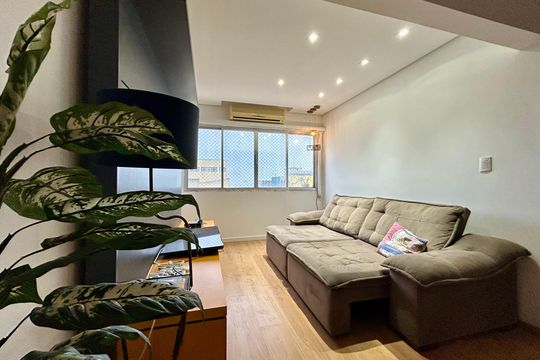 Apartamento para alugar com 3 quartos, 138m² em Centro, Florianópolis