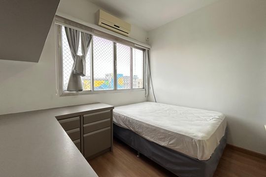 Quarto 2 de apartamento para alugar com 3 quartos, 138m² em Centro, Florianópolis