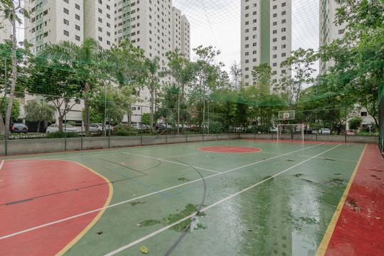 Quadra de apartamento para alugar com 2 quartos, 55m² em Guarapiranga, São Paulo