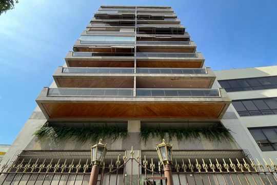 Fachada de apartamento à venda com 3 quartos, 140m² em Andaraí, Rio de Janeiro