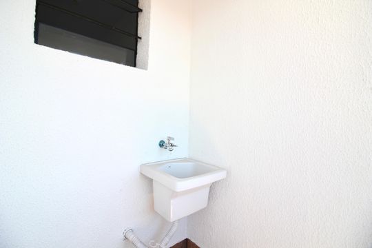 Área de serviço  de apartamento para alugar com 1 quarto, 30m² em Vila Ré, São Paulo
