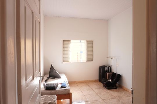 Quarto de casa para alugar com 2 quartos, 117m² em Jardim Sao Carlos, São Carlos