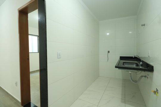 Cozinha e Área de Serviço de apartamento para alugar com 1 quarto, 32m² em Vila Gomes Cardim, São Paulo