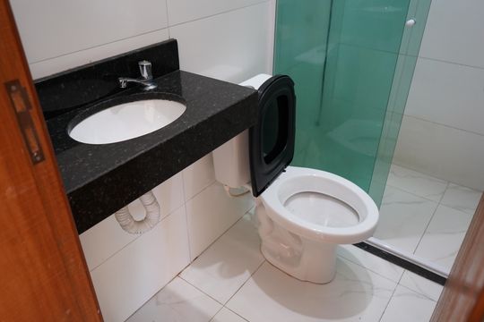 Banheiro de apartamento para alugar com 1 quarto, 32m² em Vila Gomes Cardim, São Paulo