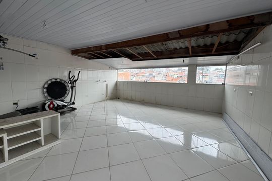 Varanda de casa para alugar com 2 quartos, 90m² em Conceicao, Osasco