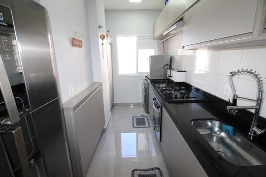 Cozinha de apartamento para alugar com 2 quartos, 52m² em Jardim America, São José dos Campos
